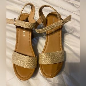 Madden girl high heel shoes. tan/ cream. size 7 - 7 1/2